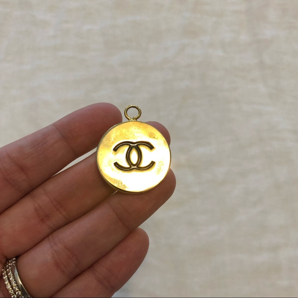 Chanel Pendant
